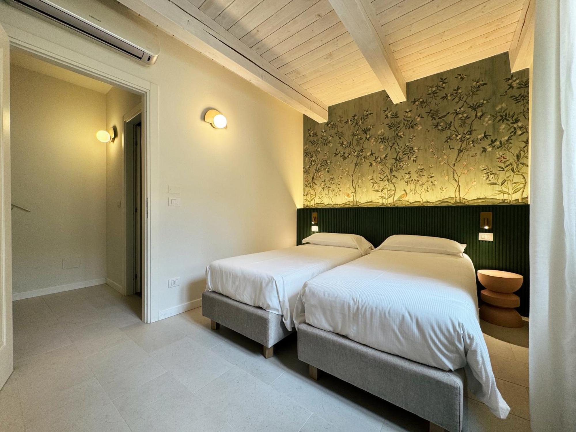 Carducci Residence Bologna Bagian luar foto