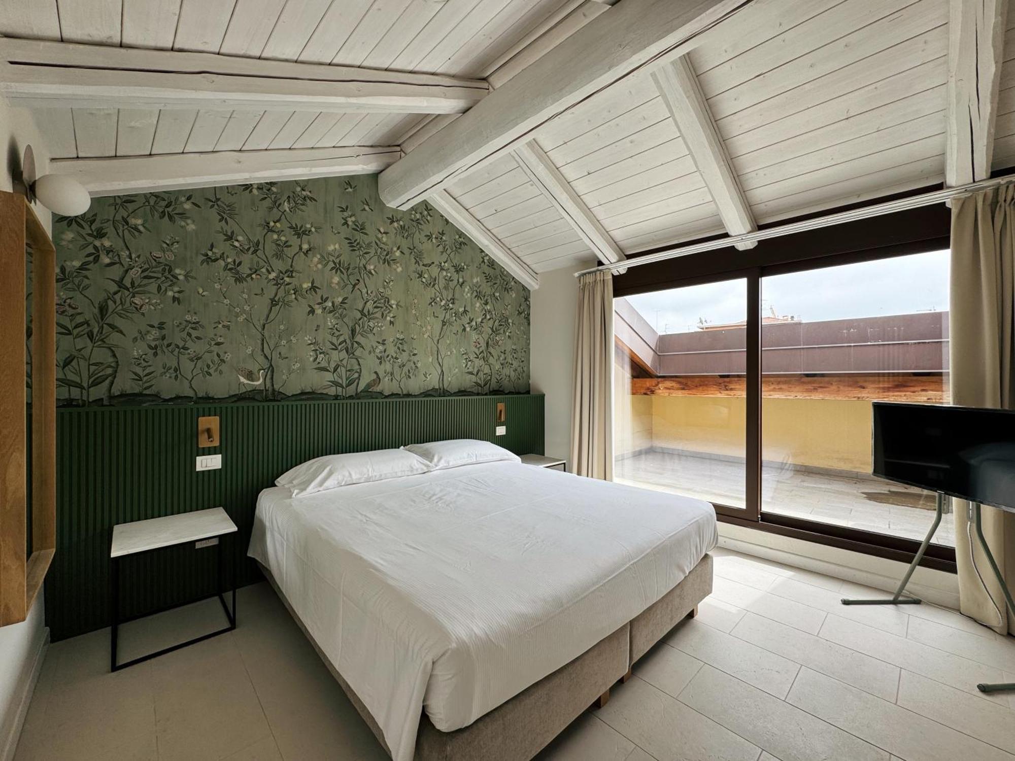 Carducci Residence Bologna Bagian luar foto