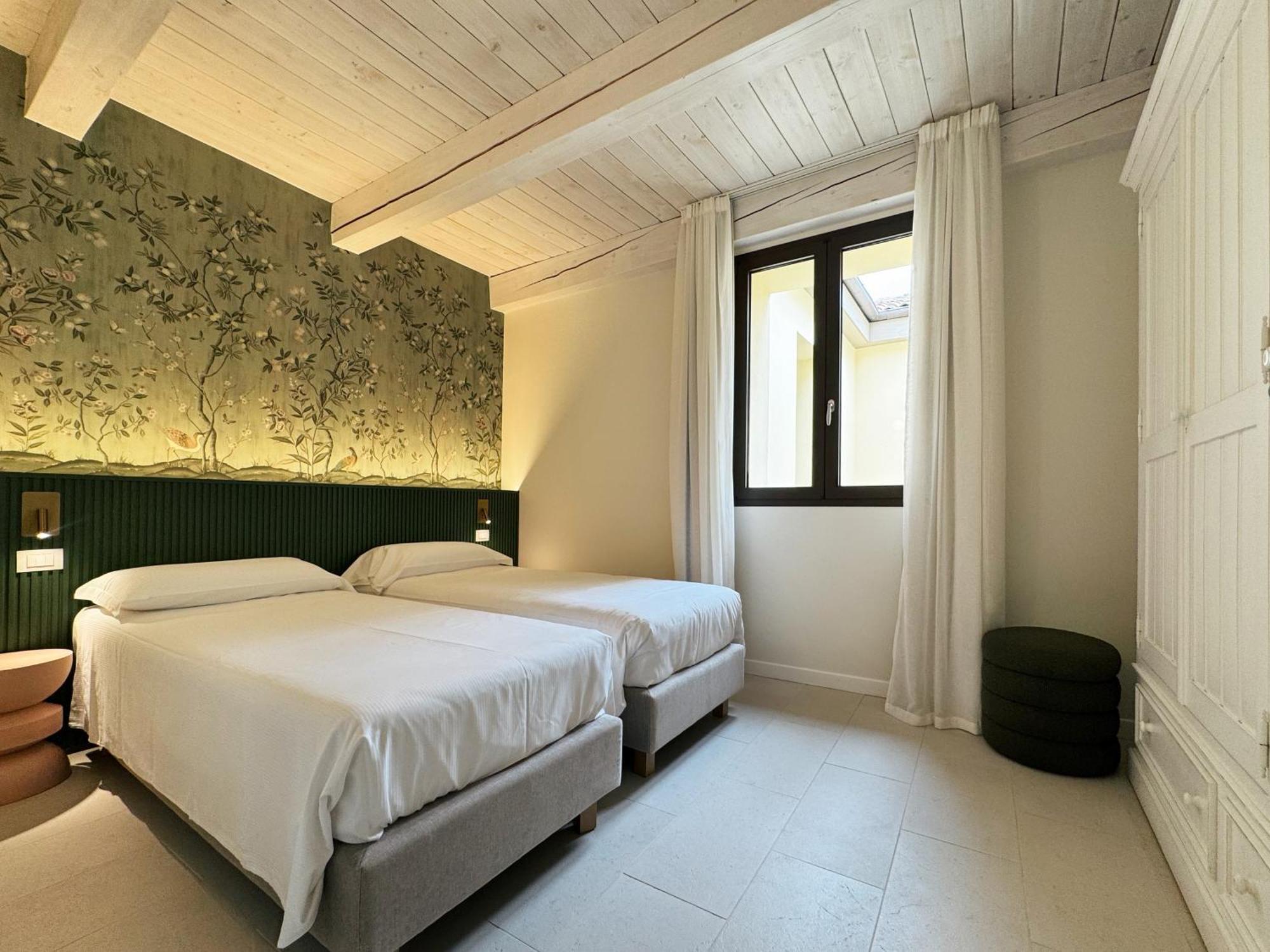Carducci Residence Bologna Bagian luar foto
