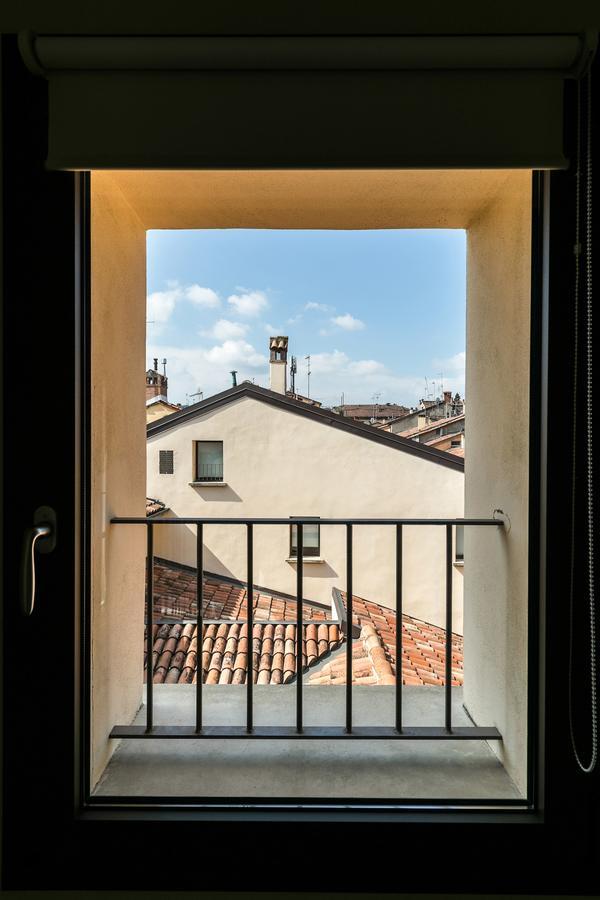 Carducci Residence Bologna Bagian luar foto